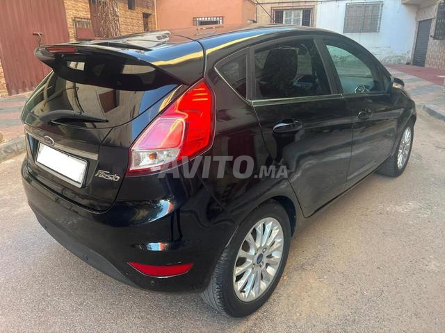 فورد تيتانيوم (كاملة الخيارات) عدد كيلومترات قليل (أول مالك) - 2