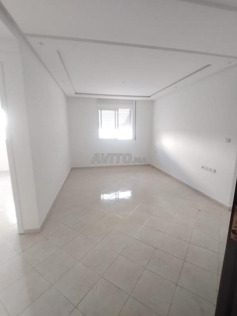 Appartement à louer près de la faculté Boukhalkha route de Rabat - image 5