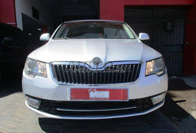 Skoda Superb Diesel Manuelle 2016 à Agadir