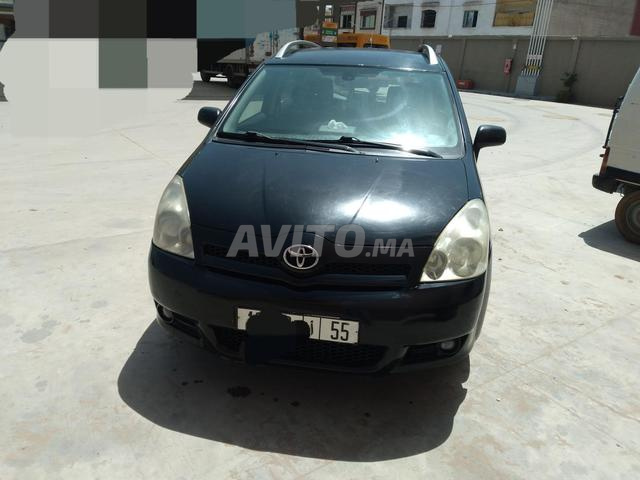 تويوتا فيرسو 2005 ديزل 8 خيول مجهزة بالكامل