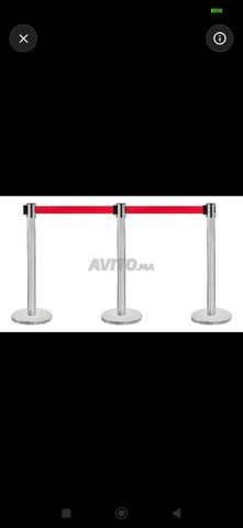 Poteaux inox et 10 panneaux neufs 300 dh unité