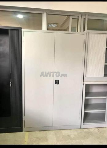 خزانة معدنية بأبواب مفصلية ومنزلقة وستارة - 2