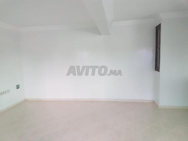 Bureau à louer à Kénitra. - 2