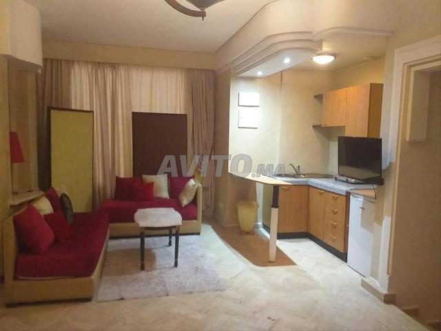 A LOUER STUDIO TRIANGLE MAARIF TWIN PALMIERS - 2