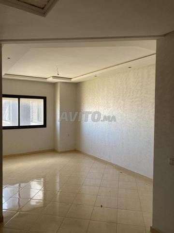 Appartement à vendre 78 m² à Dar Bouazza - 2