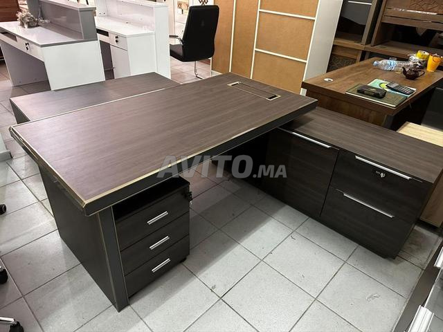 مكتب رئاسي أنيق - 2