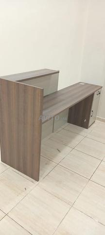 Comptoir de réception moderne à vendre - 2