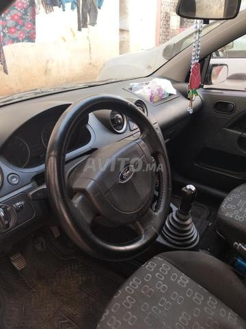 Ford Fiesta essence 7 CV - 2