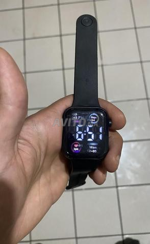 ساعة بشاشة رقمية - 2