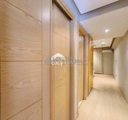 شقة مفروشة جميلة للإيجار في المثلث الذهبي - 2