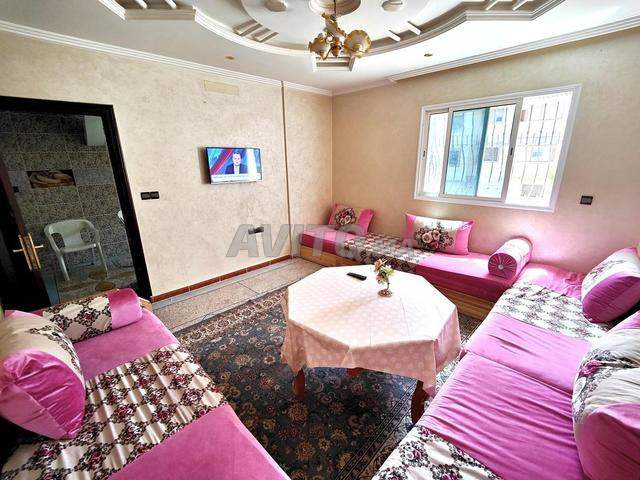 Appartement meublé et équipé avec wifi à louer à la journée à Agadir - image 5