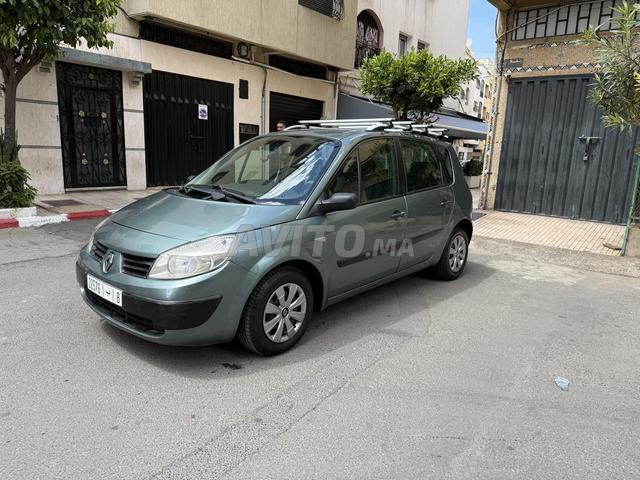 RENAULT SCENIC (Familiale / Diesel)