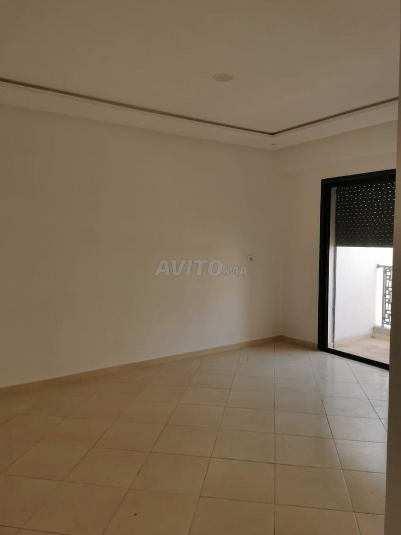 appartement vide à av moukawama  - image 5