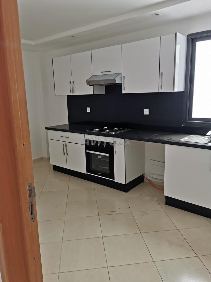 appartement vide à av moukawama  - image 2