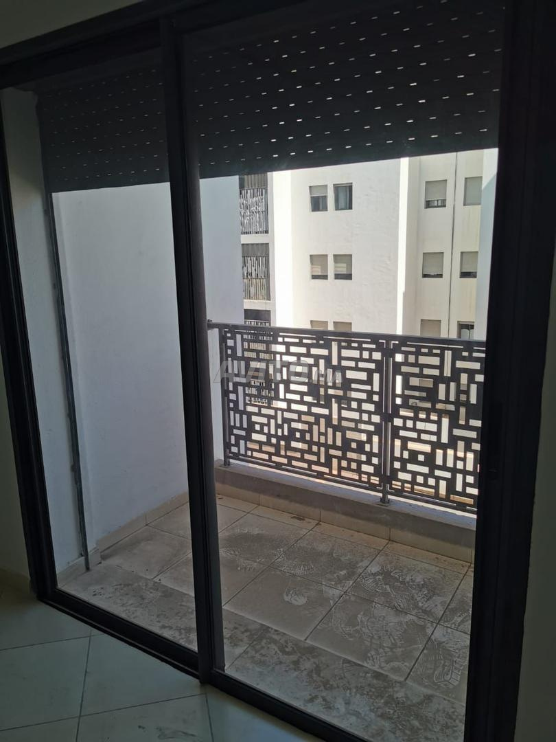 appartement vide à av moukawama