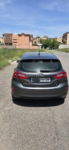 Ford Fiesta 1er main - 2