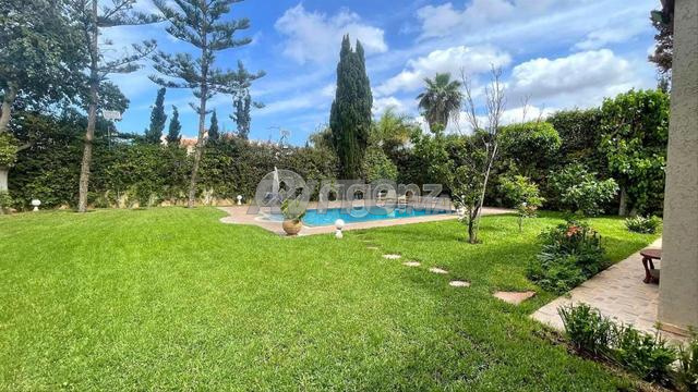 CMN-AC-2104 - فيلا للبيع في كاليفورنيا - 2