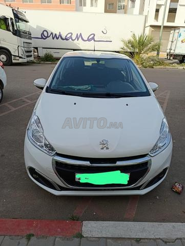 Peugeot 208 Diesel Manuelle 2019 à Agadir