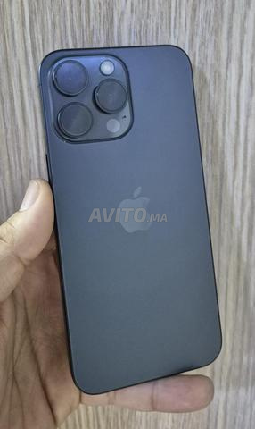 iPhone 15 Pro Max 256Go, garantie magasin