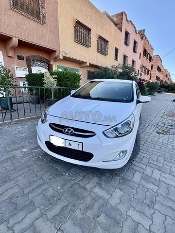 Hyundai Accent Diesel Automatique 2017 à Marrakech - 2