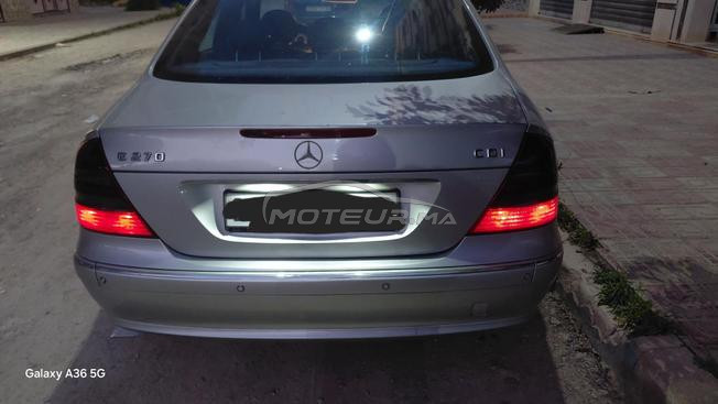 Mercedes-Benz 270 Diesel Automatique 2004 à Oujda