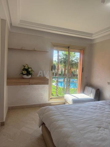 شقة مفروشة للإيجار في إقامة بها مسبح