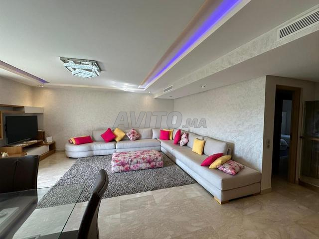Appartement Luxe 3CH Vue Piscine – Founty