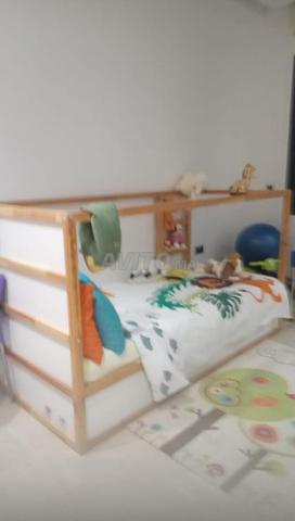 Chambre complète à nous contacter au - 2