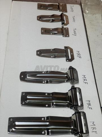 Serrure et charnière MRF - 2