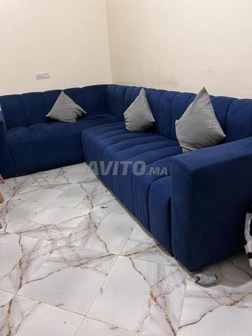 Voiture propre et saine à vendre - 2