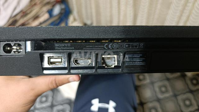 Console PS4 Slim et plusieurs jeux - 2