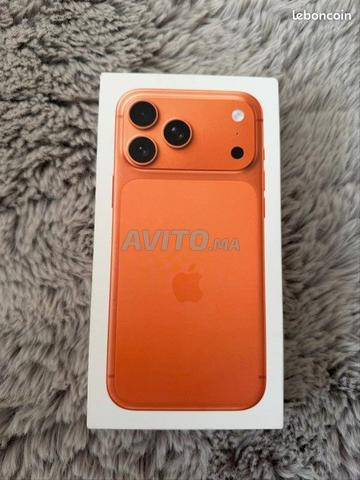 IPHONE 17 PRO MAX ORANGE - 256Go