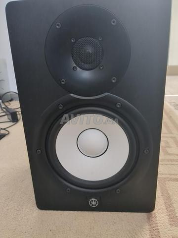 Enceinte studio Yamaha HS7 avec câble XLR - jack
