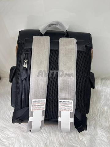 حقيبة ظهر كوتش من الجلد الأصلي CO0433 - 2