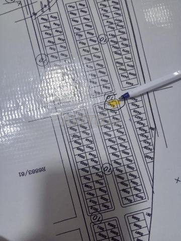 Terrain titré de 65 mètre carré R plus 2