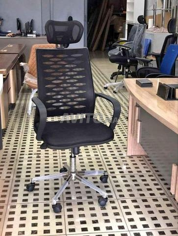 كرسي إداري مريح بتصميم عصري يليق بمكتبك - 2