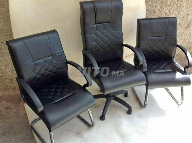 كرسي أنيق يجمع بين الفخامة والدعم الصحي - 2