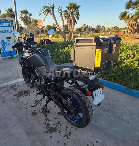 سوزوكي في-ستروم 1050 - 2