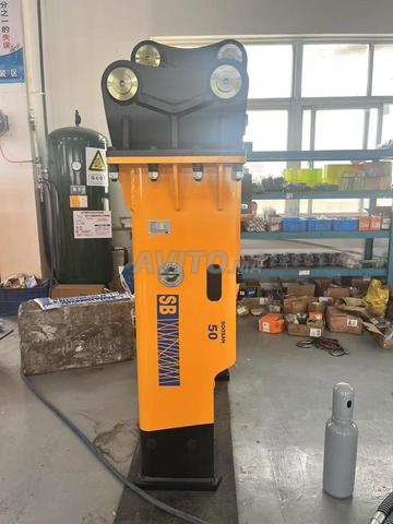 Les marteaux SOOSAN - 2