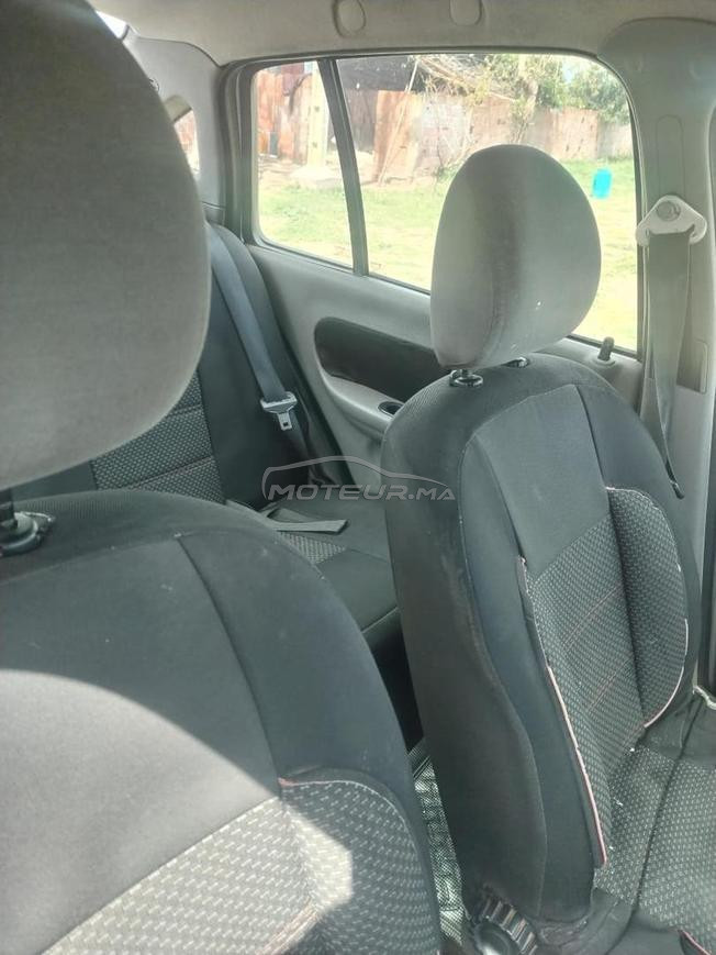 Voiture d'occasion à vendre bon état 