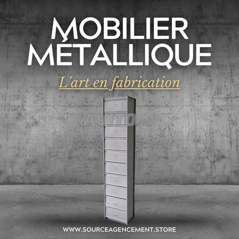Fabrication de MOBILIER MÉTALLIQUE - 2