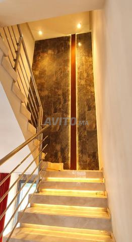 فيلا راقية للبيع - 2