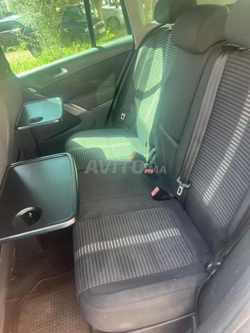 Volkswagen Tiguan - 2