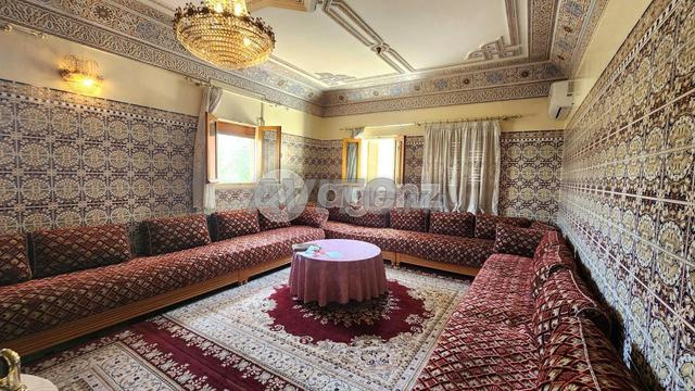 AGA-AG-1162 - فيلا للبيع في حي الداخلة - 2