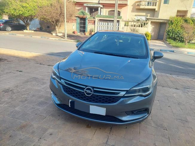 Opel Astra Diesel Manuelle 2019 à Rabat