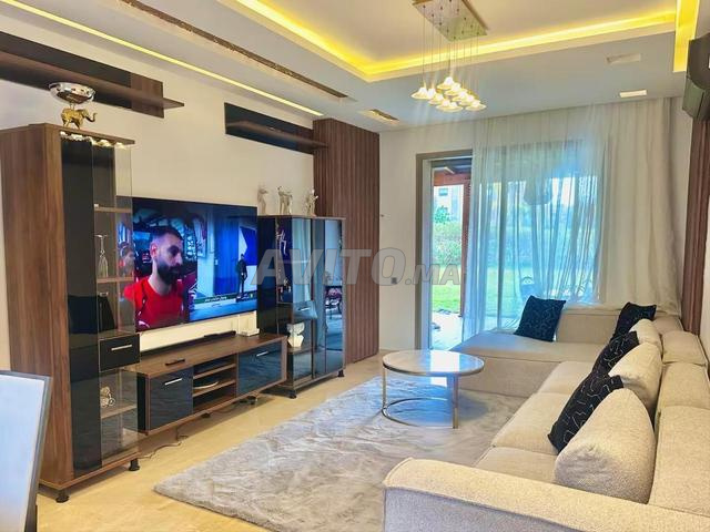 Location , rez-de-jardin privatif avec piscine - 2