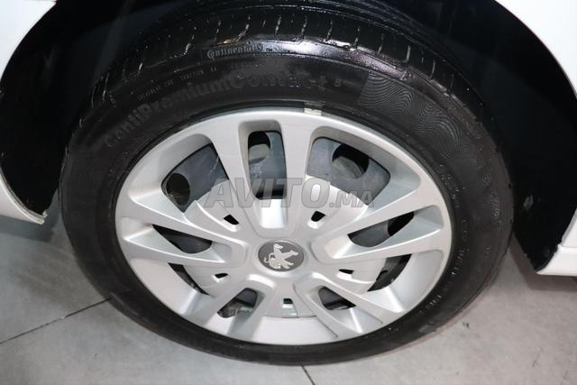 Stellantis - PEUGEOT 301 - 2023 - 2