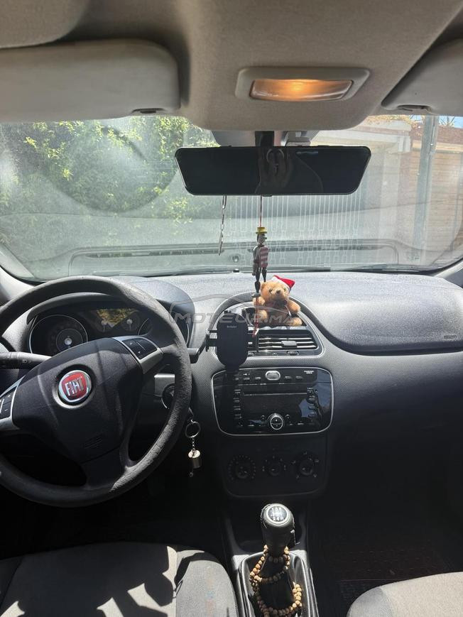 Fiat Punto Diesel Manuelle 2018 à Casablanca