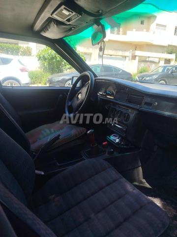 Mercedes-Benz 190 Diesel Manuelle 1990 à Rabat - 2