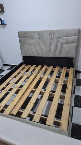 Chambre à coucher 2m x 1.60m - 2